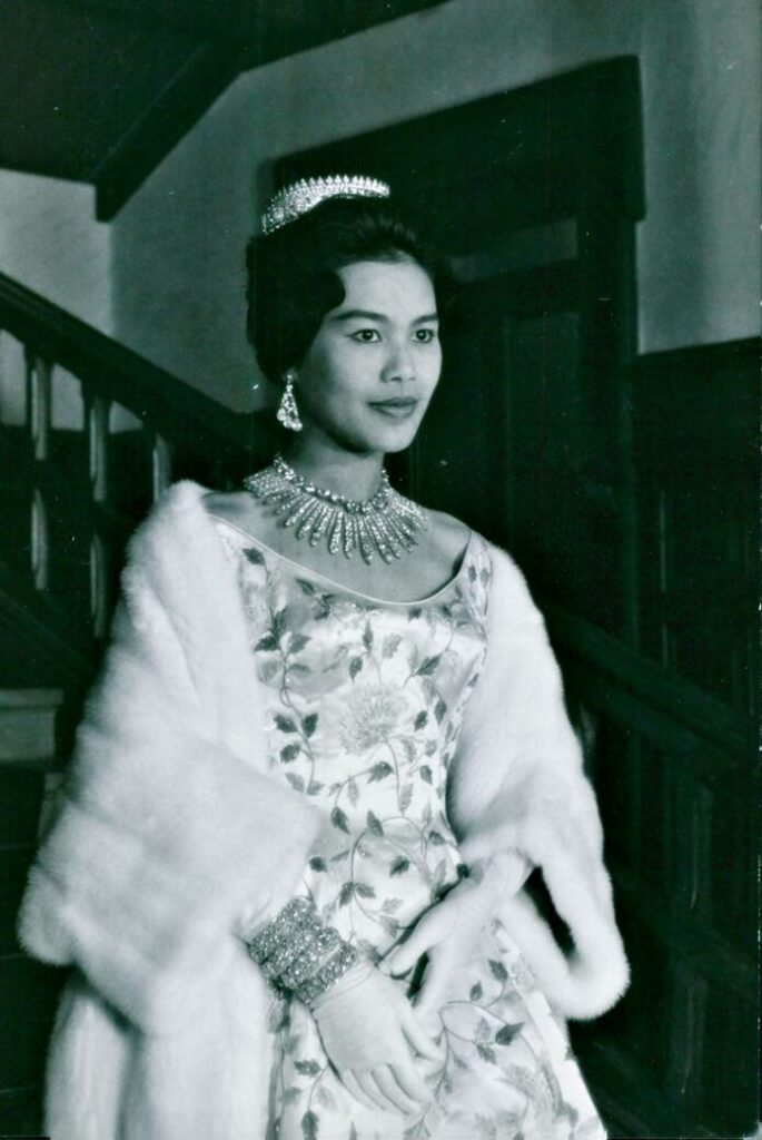 Königinmutter Sirikit